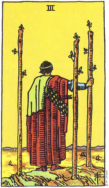 O que significa a carta (3 De Paus) no Tarot