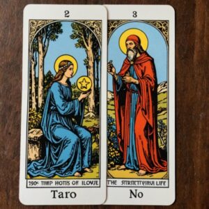 Combinação das cartas O Eremita e Os Enamorados na vida espiritual