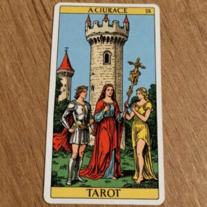 Combinação das cartas A Torre e A Justiça em relacionamentos