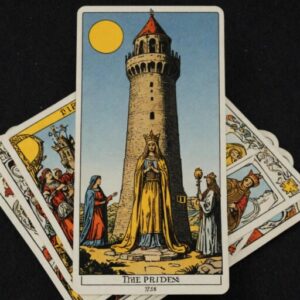 Combinação das cartas A Torre e A Sacerdotisa na vida espiritual