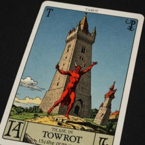 Combinação das cartas A Torre e O Diabo na vida espiritual