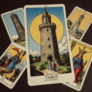 Combinação das cartas A Torre e O Julgamento na vida espiritual
